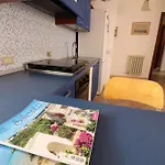 Charming 2 Bedroom In Otranto, Italy Hébergement de vacances *